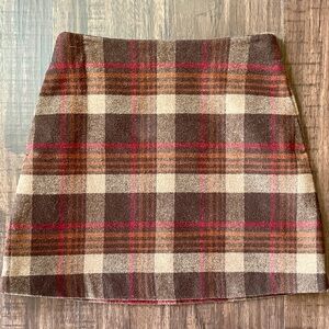 Uniqlo brown plaid skirt